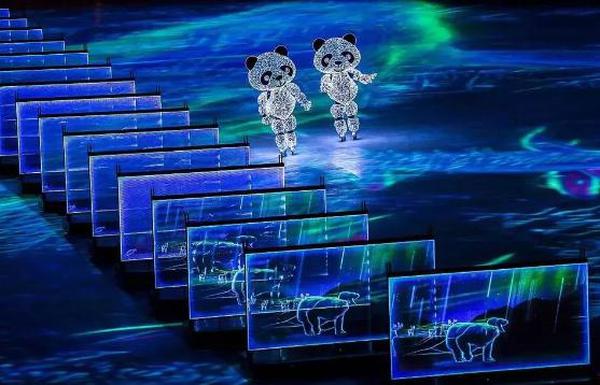 “北京八分钟” 高科技灯光秀让你目不暇接！