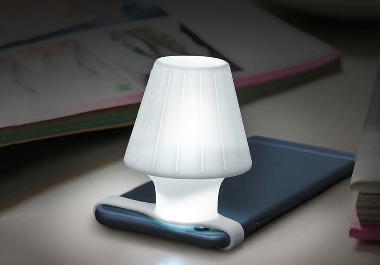 travelamp_phone_lamp_2